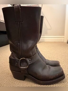 Frye Harness 12R Vintage Boots